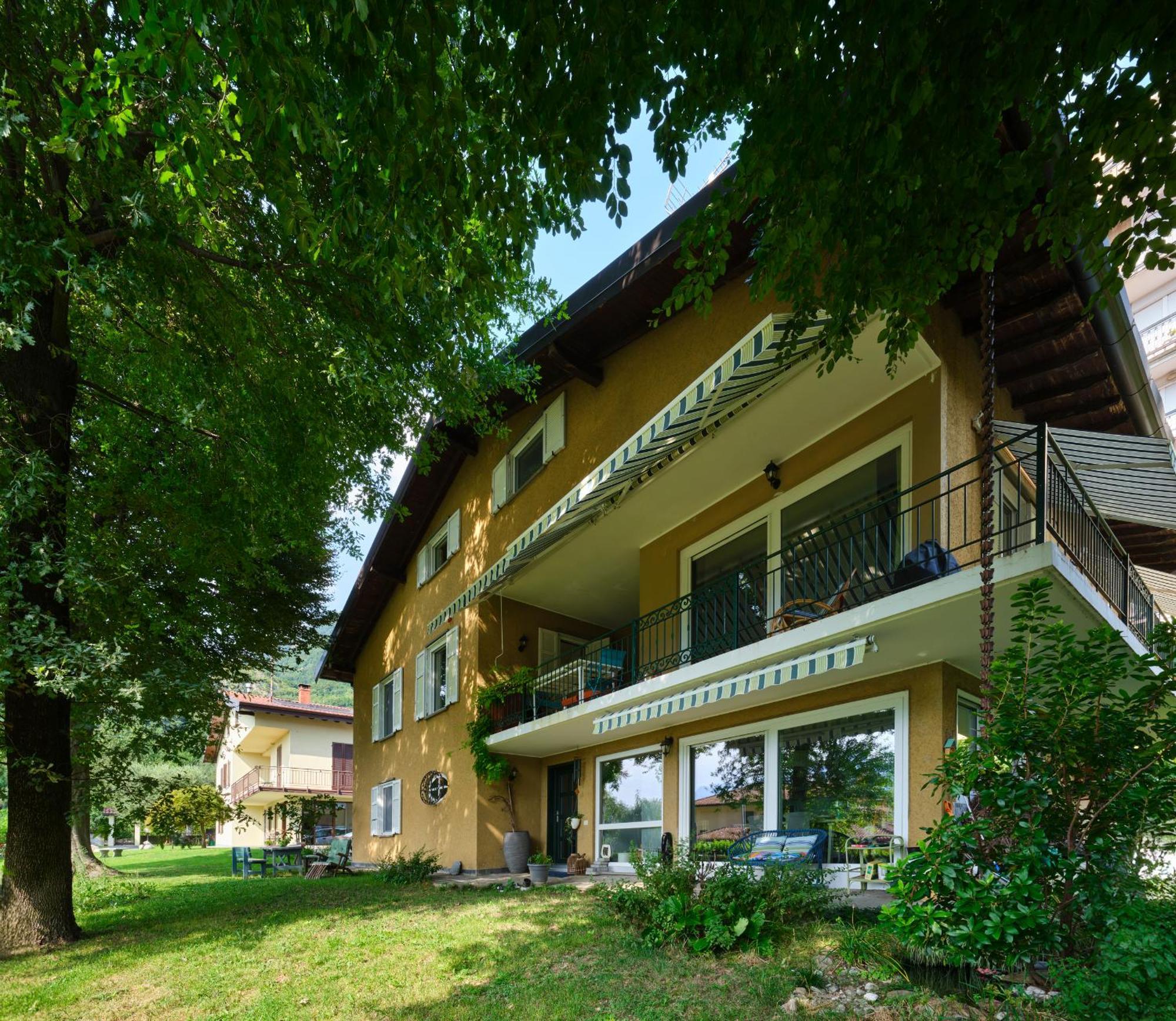 Casa Mileti Bed and Breakfast Vercurago Exteriör bild